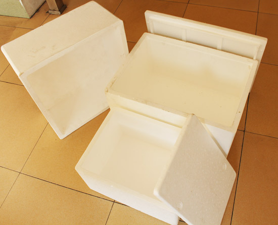 聚胺脂外墻保溫板特點與參數